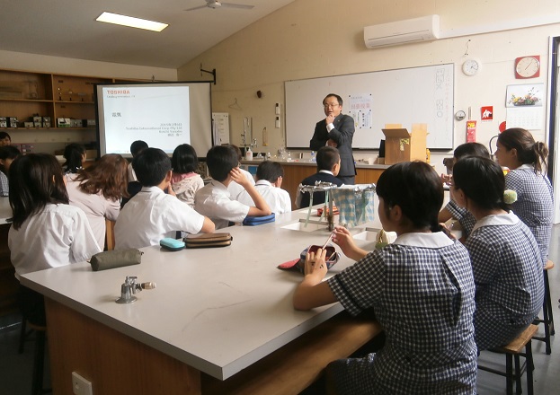 シドニー日本人学校で出張授業を実施 機械 建設部会